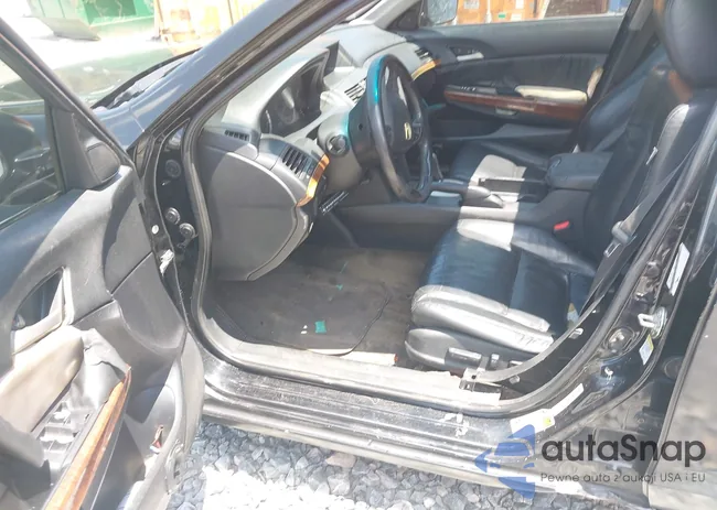 1HGCP2F87CA098073: 42313837