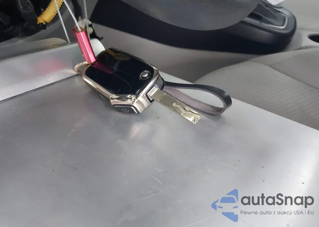 KNDJ23AU3L7114863: 42313961