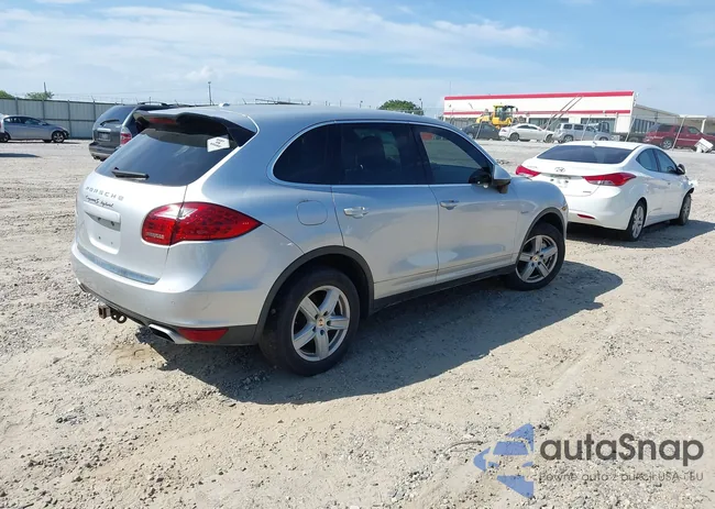 WP1AE2A20CLA92424: 42315279