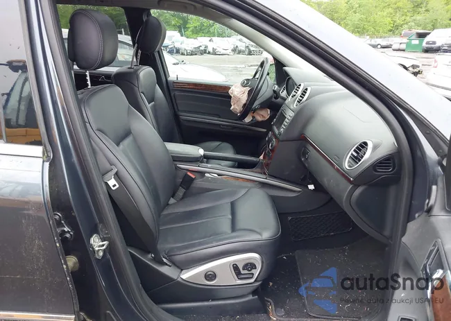 4JGBF7BE6CA797079: 42315348