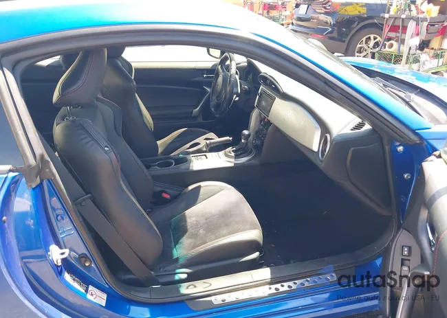 JF1ZCAC18D2613413: 42315402