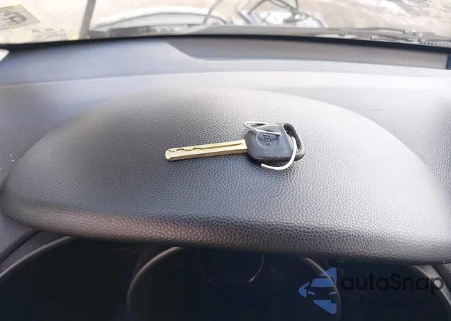 KNDJP3A59E7019513: 42315439