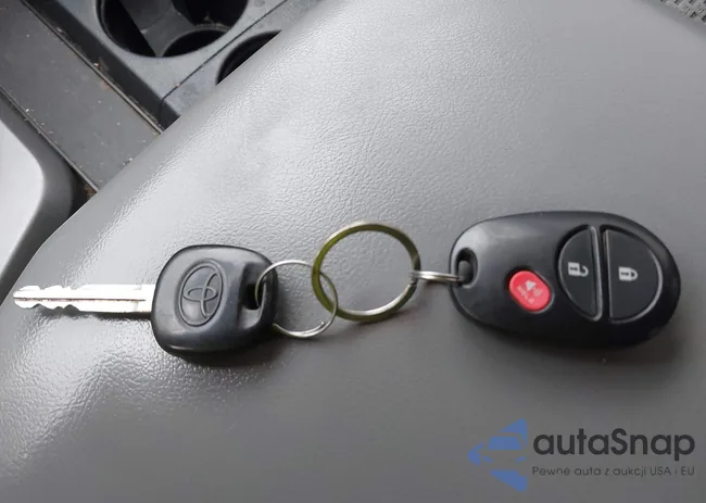 5TFUY5F11DX309903: 42315445