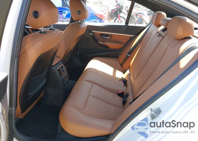 WBA8E9C53GK647973: 42315493