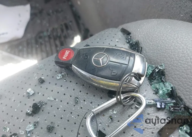 WDDGF81X68F076067: 42315597