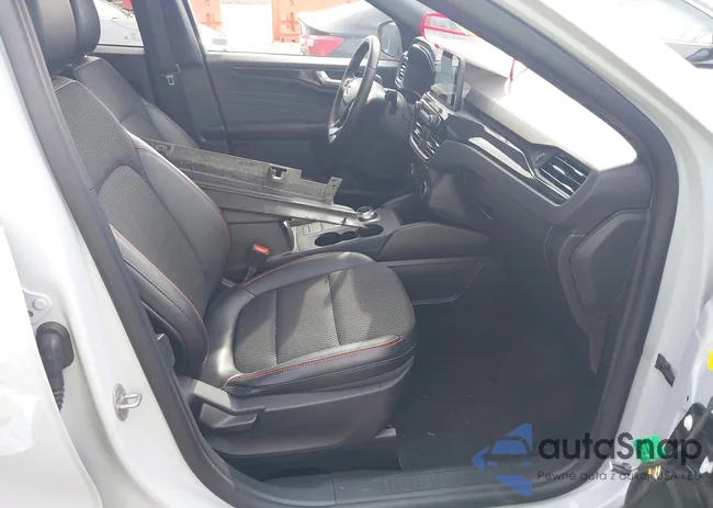 1FMCU0MN6SUA57026: 42315675