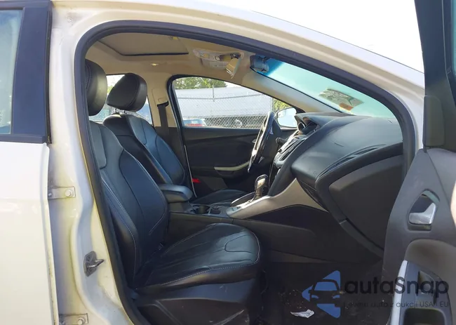 1FADP3F24EL137056: 42315690