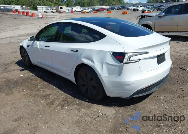 5YJ3E1EB3RF807254: 42314888