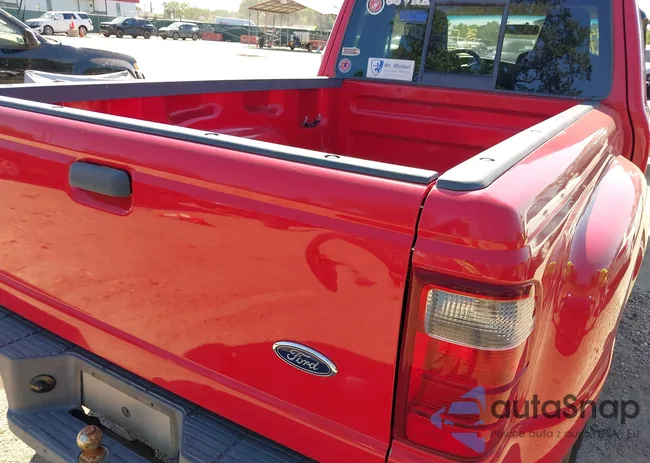 1FTYR44U84PA62062: 42314908