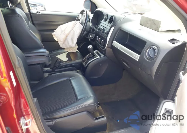 1C4NJCEA6HD117365: 42315128