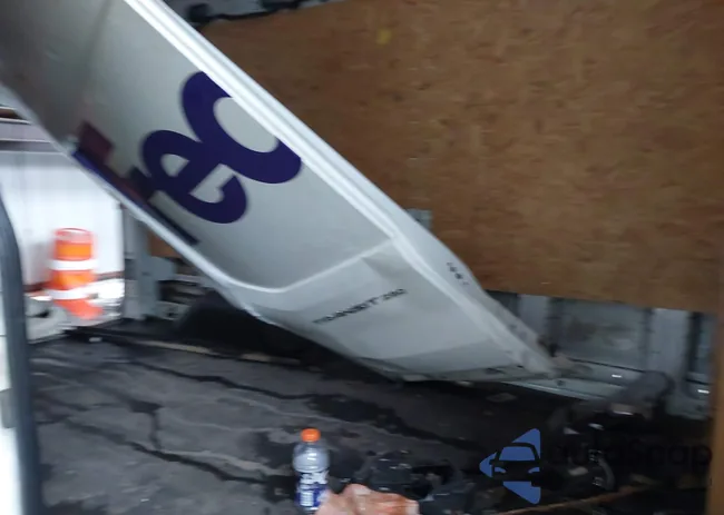 1FTBR1C83LKB20325: 42316284