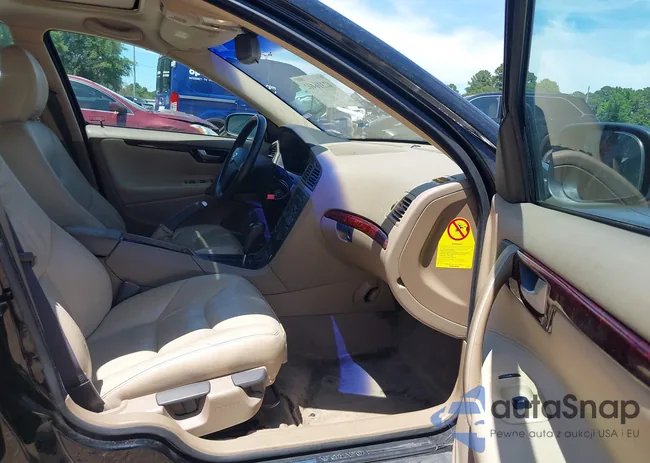 YV1RS61T642386215: 42316402