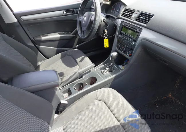 1VWAP7A3XEC008370: 42316448