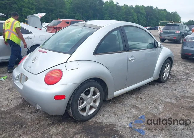 3VWCD21C84M402662: 42316125