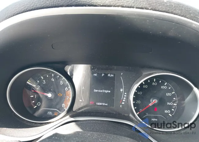 3C4NJDBB9JT147463: 42316179