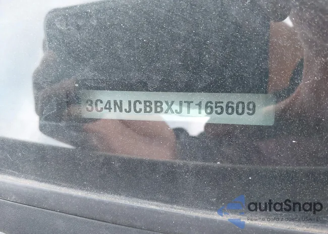 3C4NJCBBXJT165609: 42317298