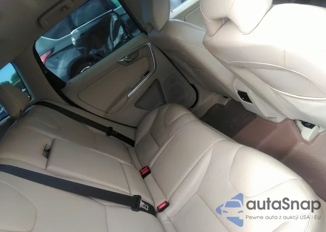 YV4612RK8F2743166: 42317341