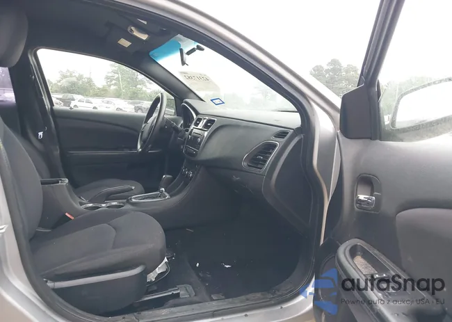 1C3CCBAB8DN640244: 42317382