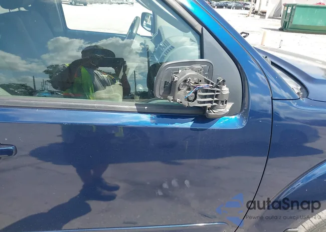 1N6AD07U57C460584: 42317426