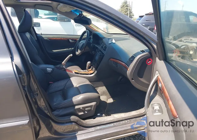 YV1RS592X62526825: 42317446