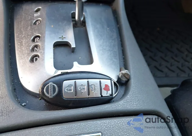 1N4AL21E89N412285: 42317477