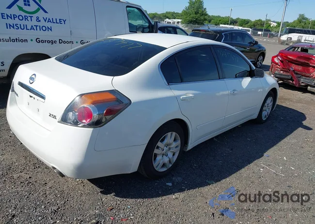 1N4AL21E89N412285: 42317477