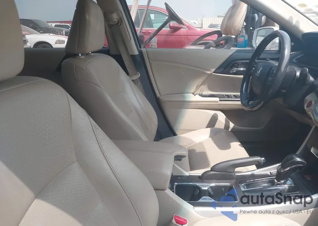 1HGCR2F83EA097659: 42317626