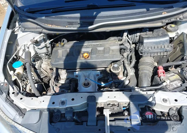 19XFB2F54CE328228: 42317643