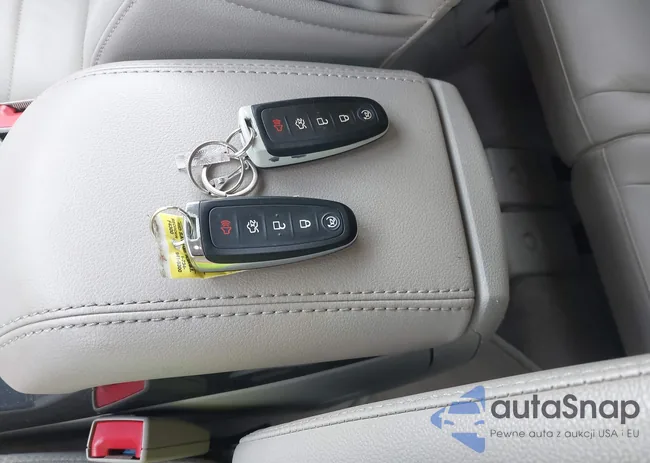 1FMCU9J99EUE38093: 42317081