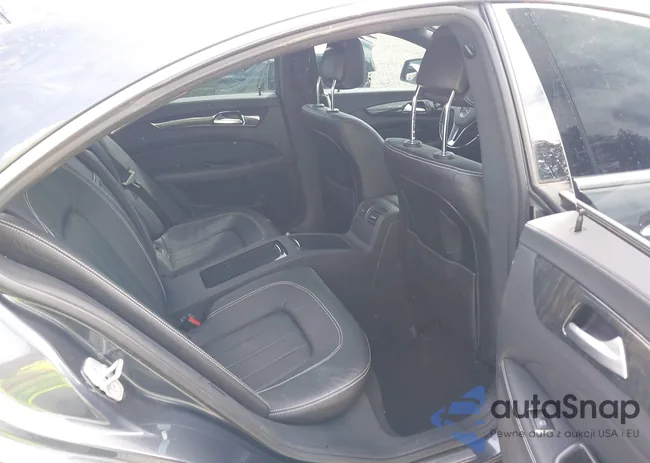 WDDLJ7DB8DA064047: 42317103