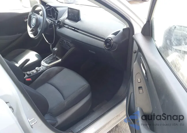 3MYDLBYV5KY512111: 42317107