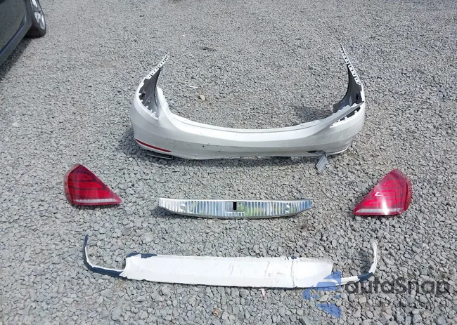 WDDUG8FB2GA226166: 42317125