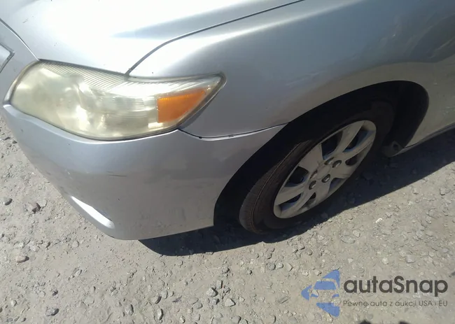 4T1BF3EK8BU721676: 42318187