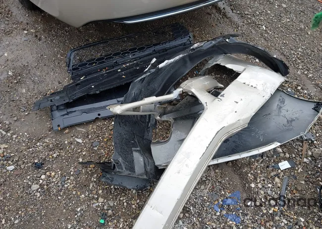 1HGCR2F32EA268728: 42318319