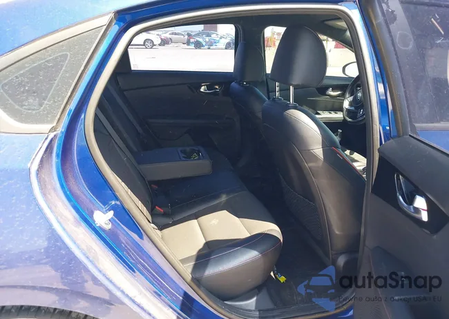 3KPF44ACXME292445: 42318347