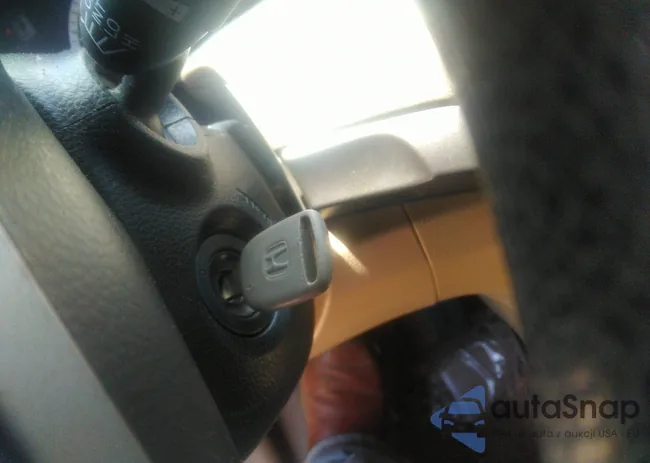 1HGCP26499A017516: 42318367