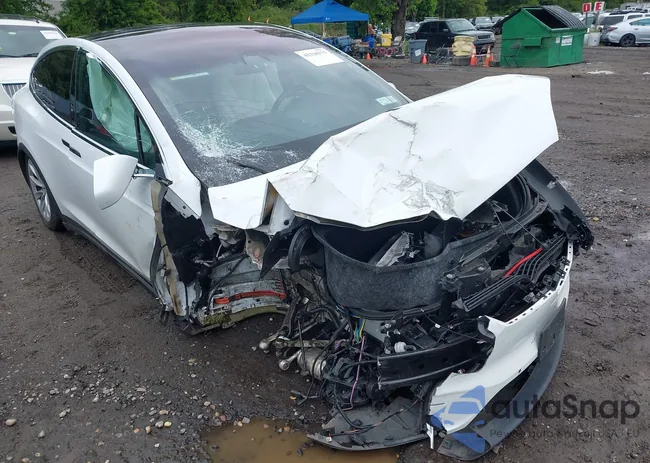 5YJXCAE21MF319288: 42318371