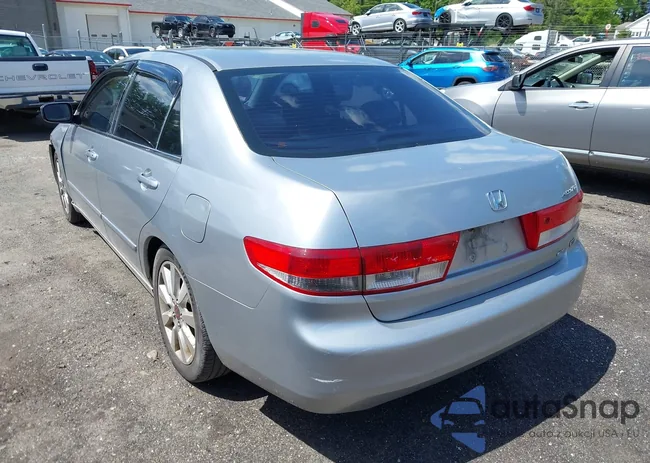 1HGCM56613A047130: 42318379