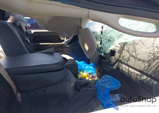 1D7HU18217S155681: 42318402