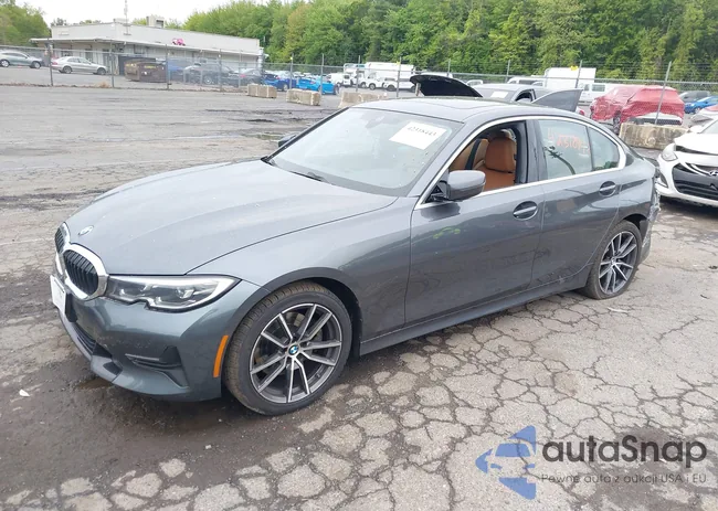 3MW5R7J07M8B65104: 42318443