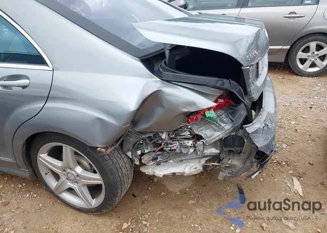 WDDNG8GB8BA366802: 42318526