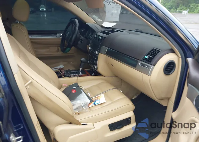 WVGCM67L24D026100: 42318557