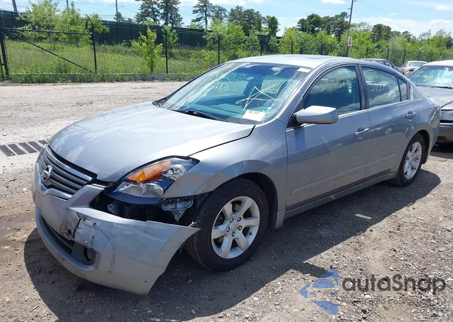 1N4AL21E79N540730: 42318566