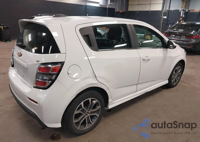 1G1JC6SG4H4148433: 42318575