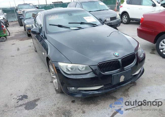 WBAKF9C56BE619532: 42318577