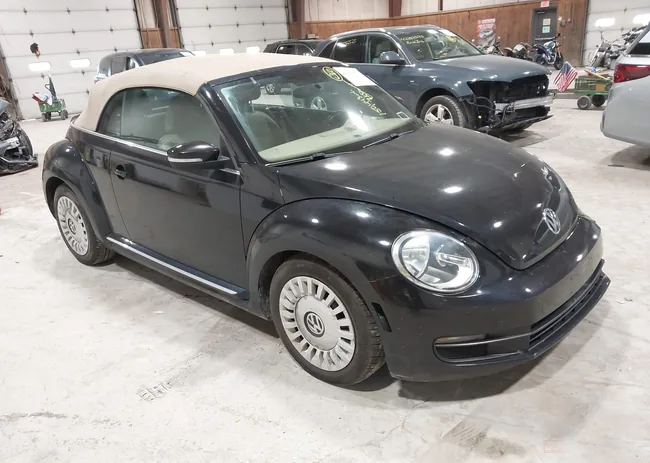 3VW517AT5EM818796: 42318653