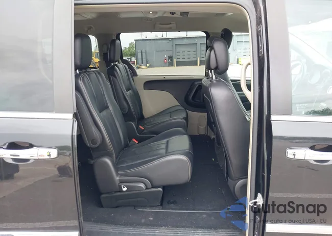 2C4RC1CG4FR675247: 42318733