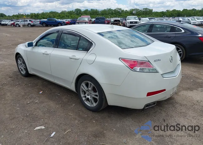 19UUA86299A013988: 42318777