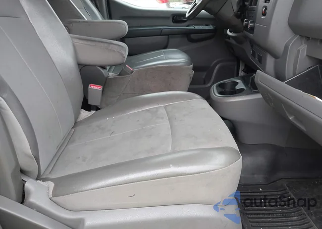 1N6BF0KM2DN100677: 42317880