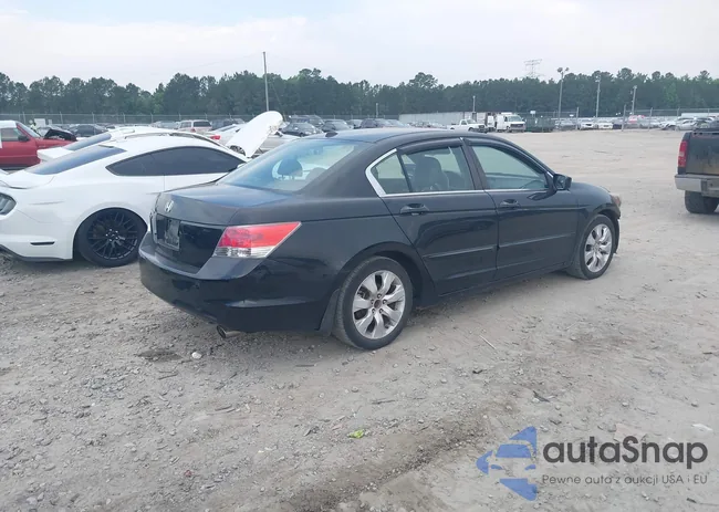 1HGCP26819A129620: 42318024